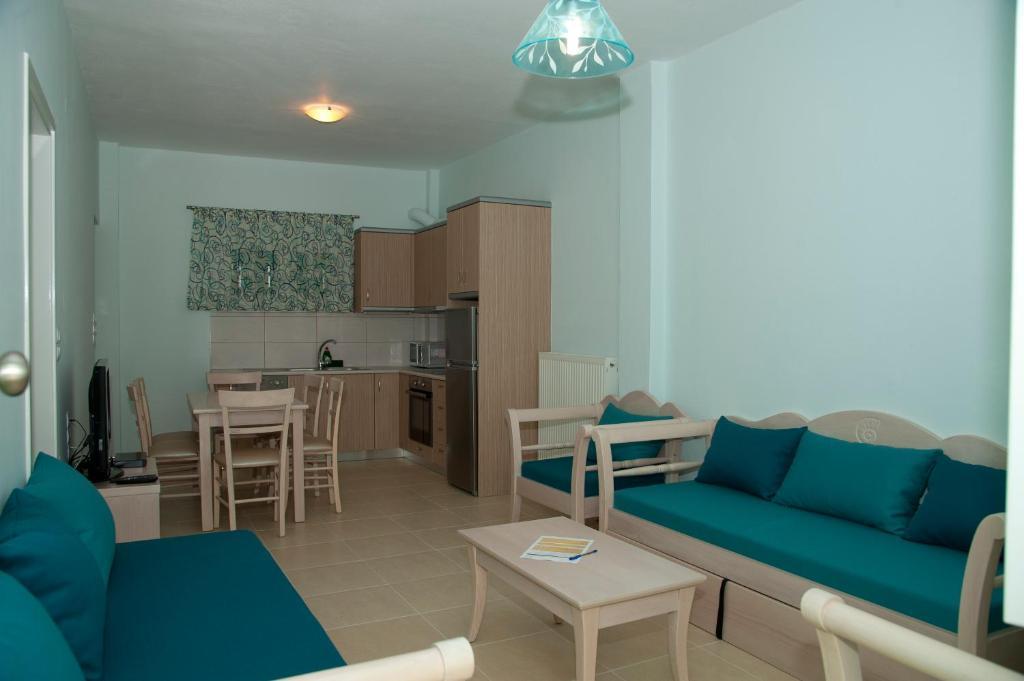 Mirtini Apartments Миртос Экстерьер фото